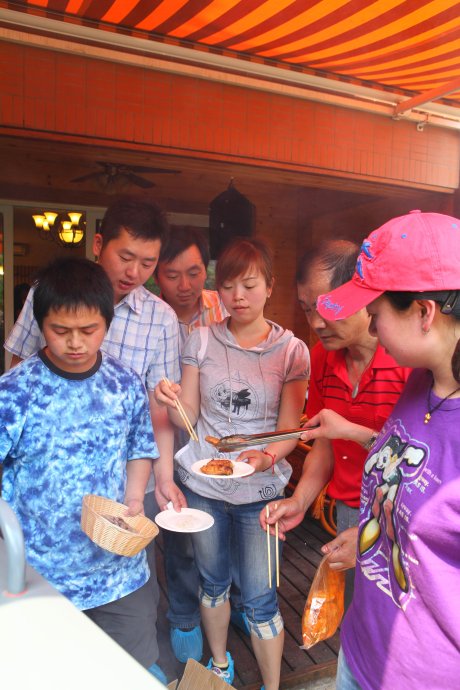 爱溢满心&nbsp;<wbr>&nbsp;<wbr>香飘春园---2011年大众设计第二届烧烤